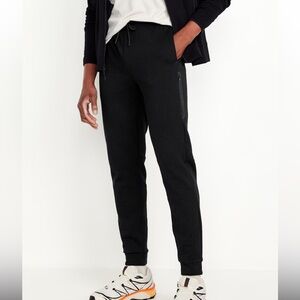 New Men’s Old Navy Black Fleece Joggers Medium